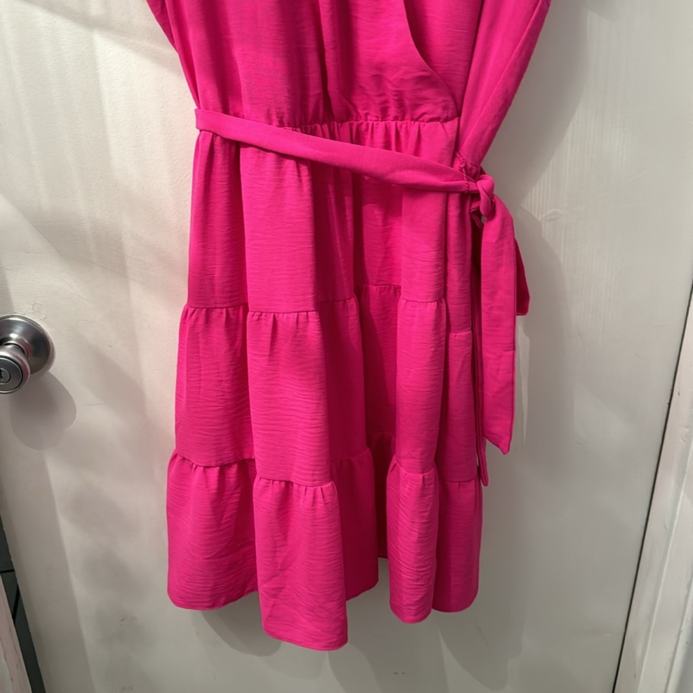 Women’s pink dress size extra large - Picture 3 of 3